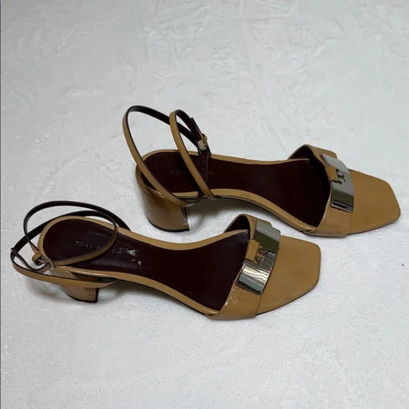 Tory Burch Gigi Tan Leather Ankle-Strap Sandals with Silver Logo Plate - Picture 3 of 7